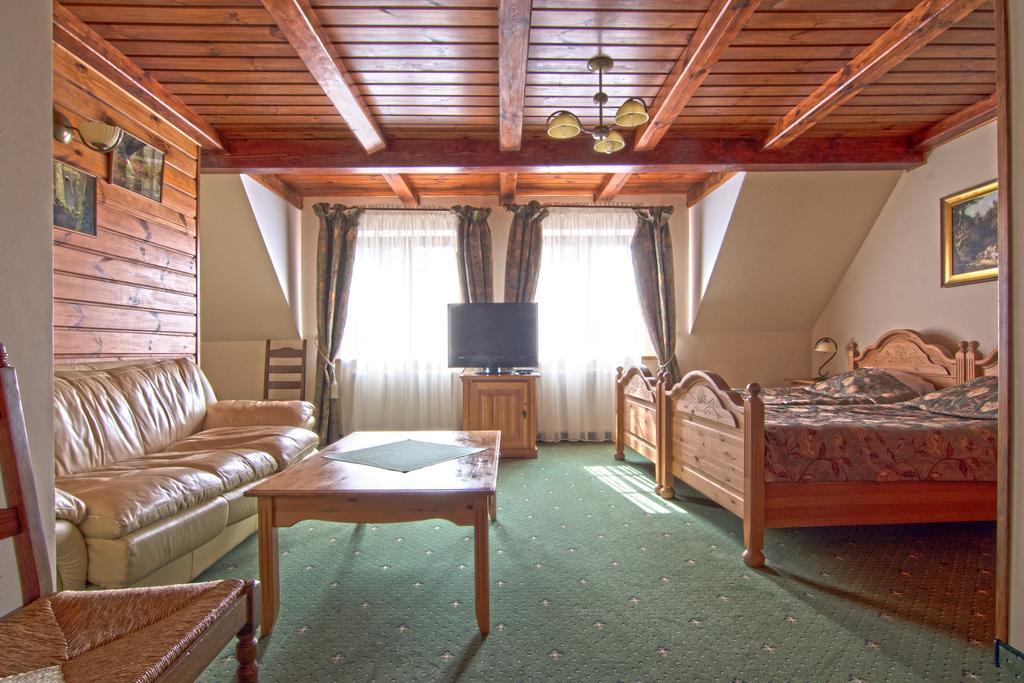 Dworek Gawra Białowieża Habitación foto